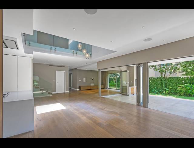 5 BEDROOM CLUSTER FOR SALE IN MORNINGSIDE